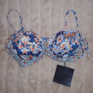 NWT JETS JESSICA ALLEN ~ FLORAL SWIMSUIT TOP ~ 10